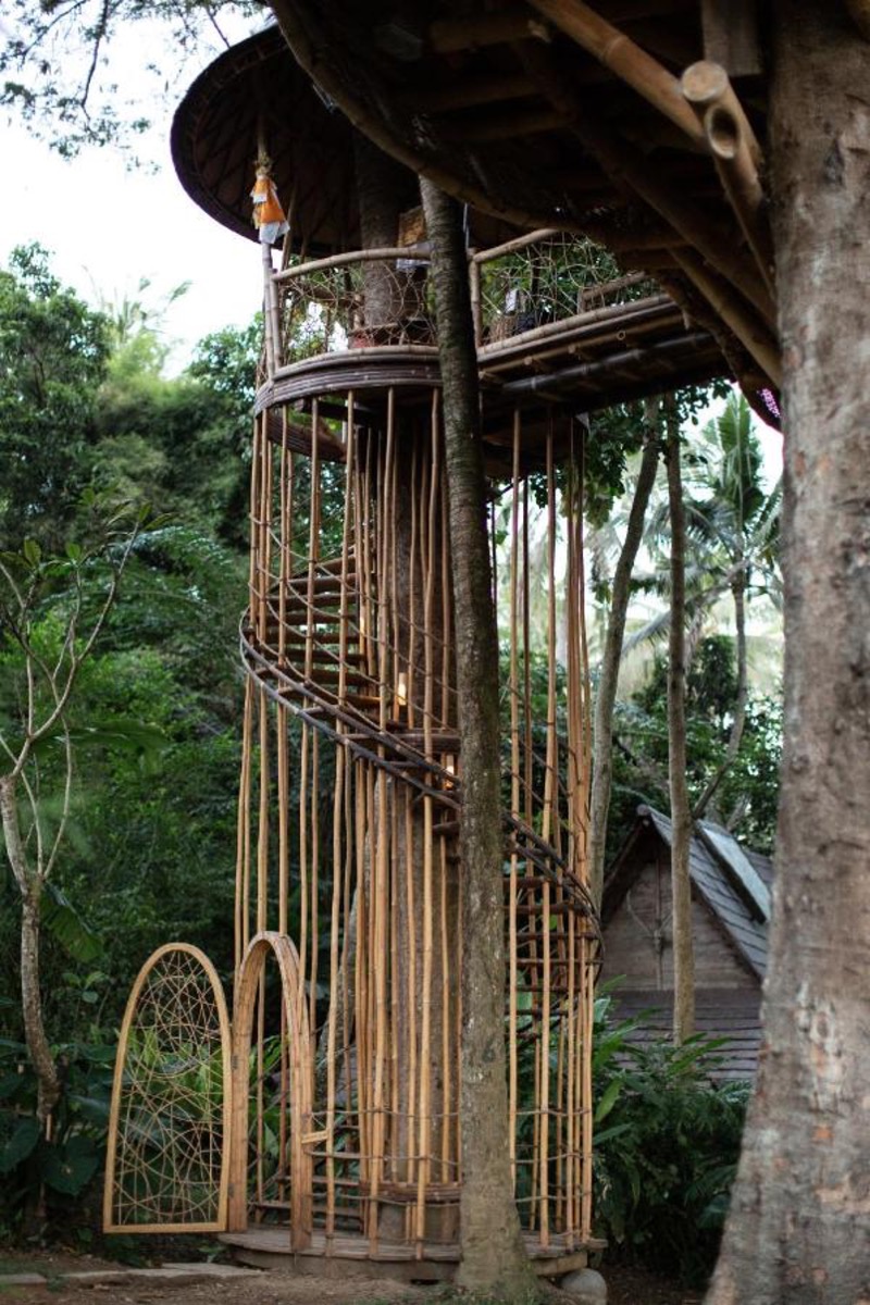 Bamboo hotel bali